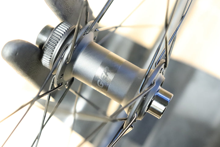 ボントレガー BONTRAGER アイオロス エリート AEOLUS ELITE 50 DISC シマノ 11S/12S カーボン チューブレスレディ ロードバイク ホイールセット 【さいたま浦和店】