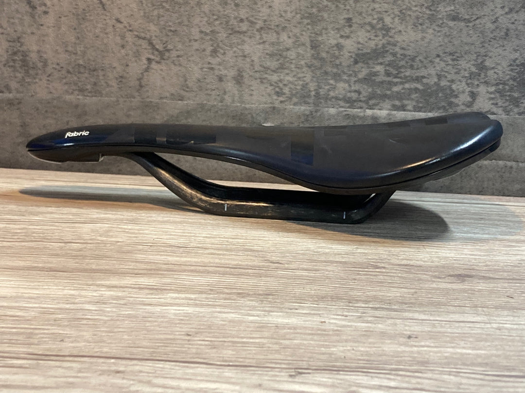 JU867 ファブリック fabric SCOOP SHALLOW PRO TEAM サドル 黒 カーボンレール