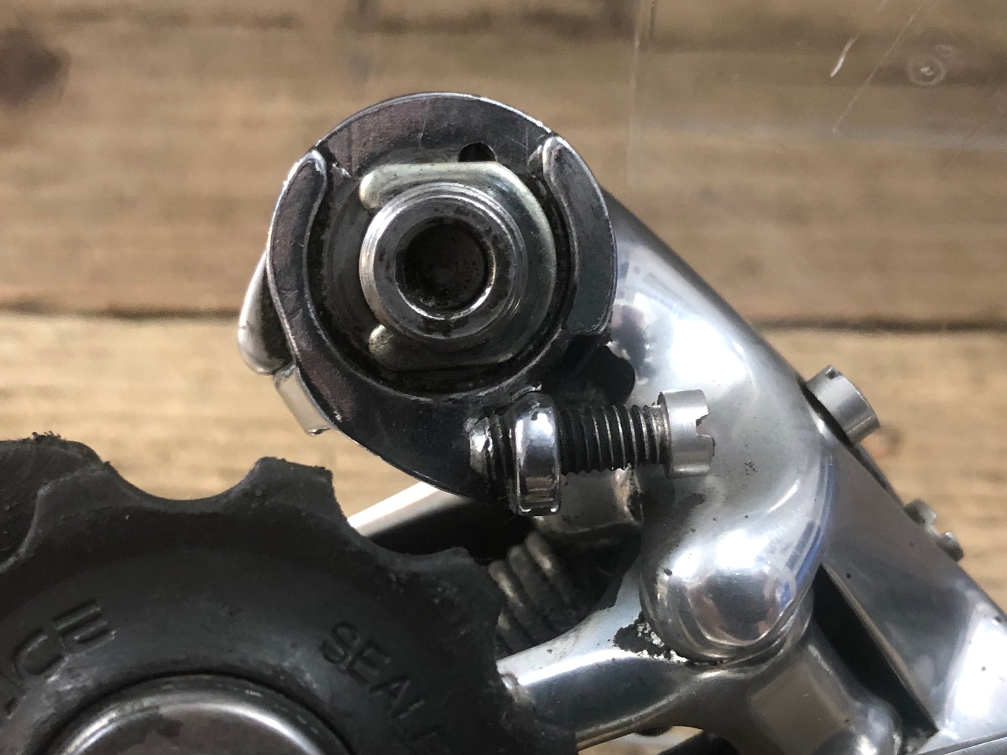 JU348 シマノ SHIMANO デュラエース DURA-ACE RD-7700 SS リア