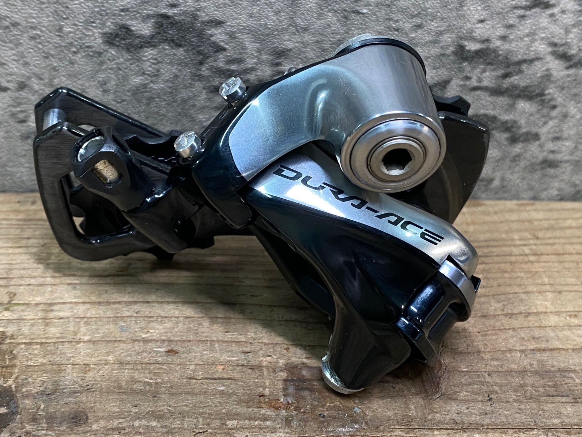 【美品】SHIMANO RD-9000 DURA-ACE リアディレイラー ヨドバシ.com - シマノ SHIMANO DURA-ACE(デュラエース) リア