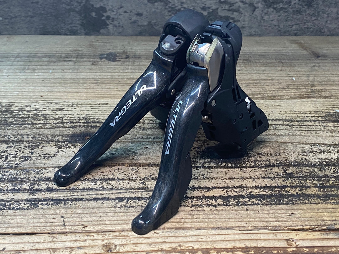 JL060 シマノ SHIMANO アルテグラ ULTEGRA ST-6700 STIレバー 左右セット 2x10S ネームプレート欠品 左ブラケットカバー欠品