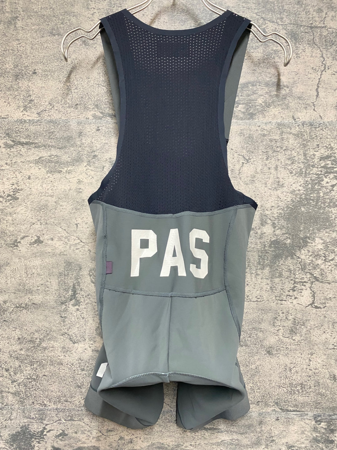 KB877 パスノーマルスタジオ PAS NORMAL STUDIOS Mechanism Thermal Bib Shorts ビブショーツ グレー M 裏起毛
