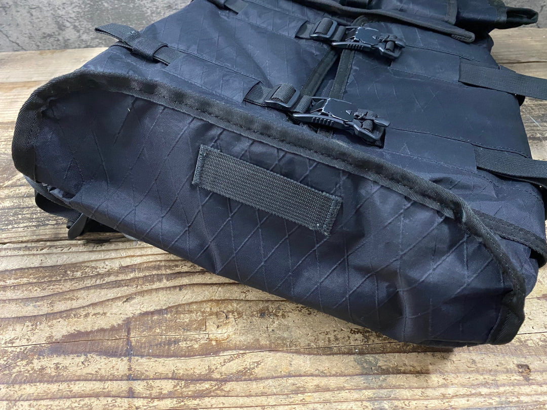 KJ509 ミッションワークショップ MISSION WORKSHOP Rhake LAPTOP BACKPACK リュックサック バックパック 黒 ※インク汚れ