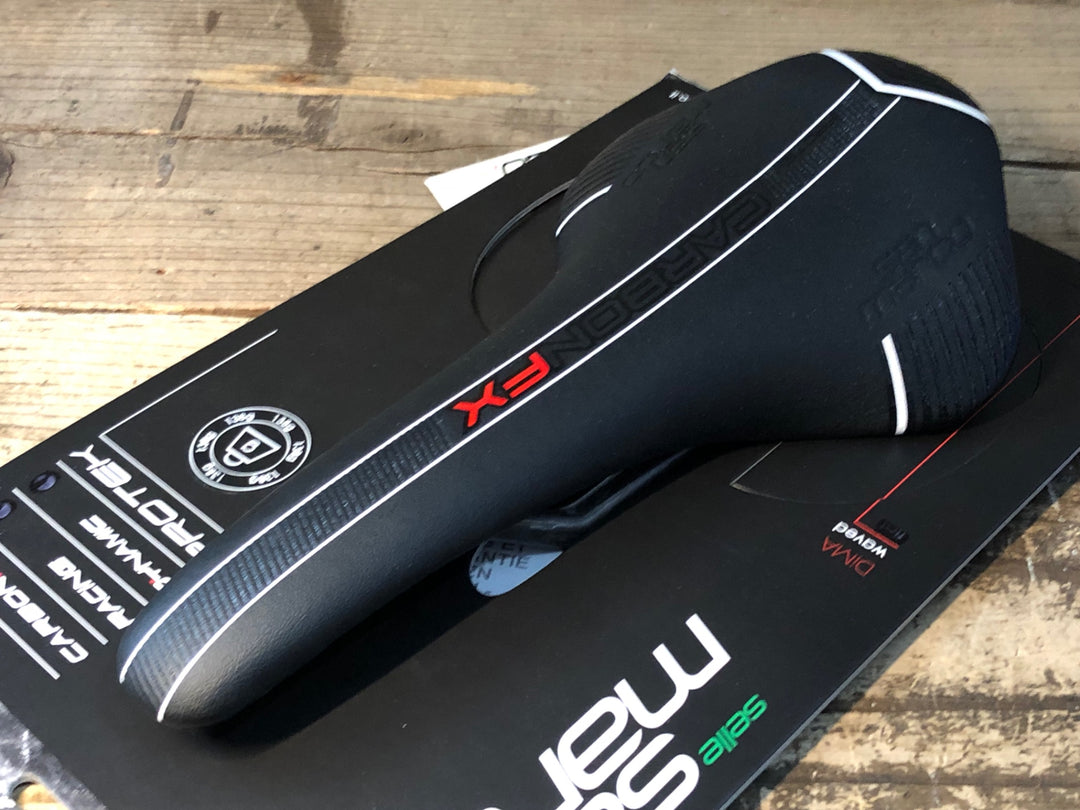 JR318 サンマルコ san marco CONCOR CARBON FX PROTEK サドル 黒 WIDE CARBON レール