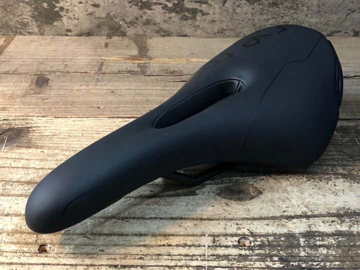 JS989 セラロイヤル Selle Royal r.e.med2 サドル 黒 HORROW CRMOレール