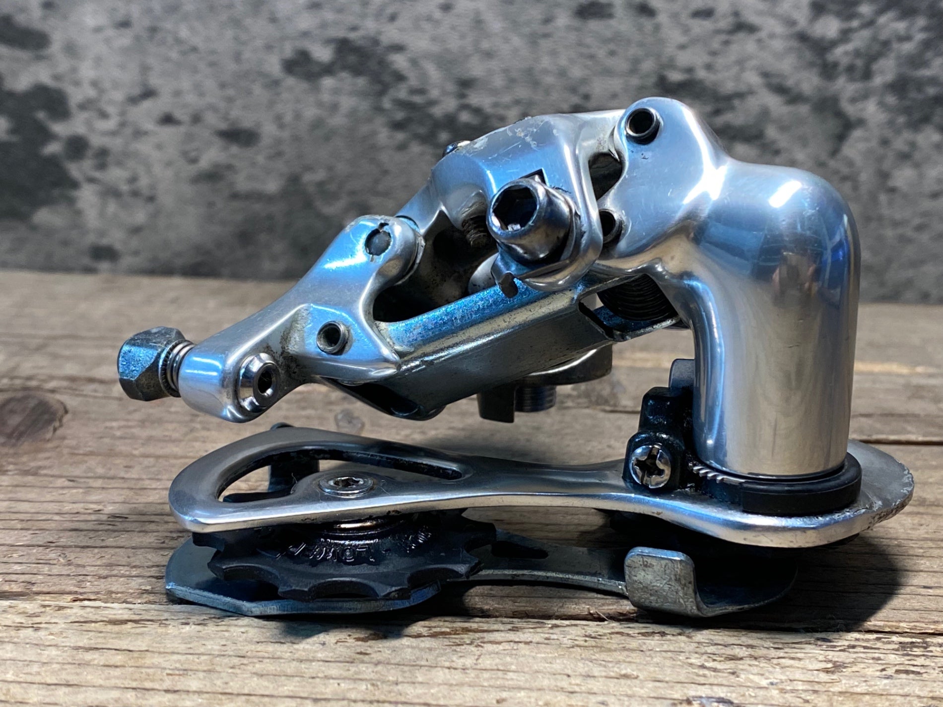 JI268 カンパニョーロ CAMPAGNOLO ヴェローチェ VELOCE リア