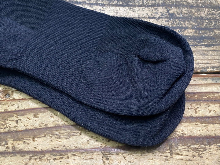 JK622 Rule28 エアロソックス AERO SOCKS 黒白 M ※未使用