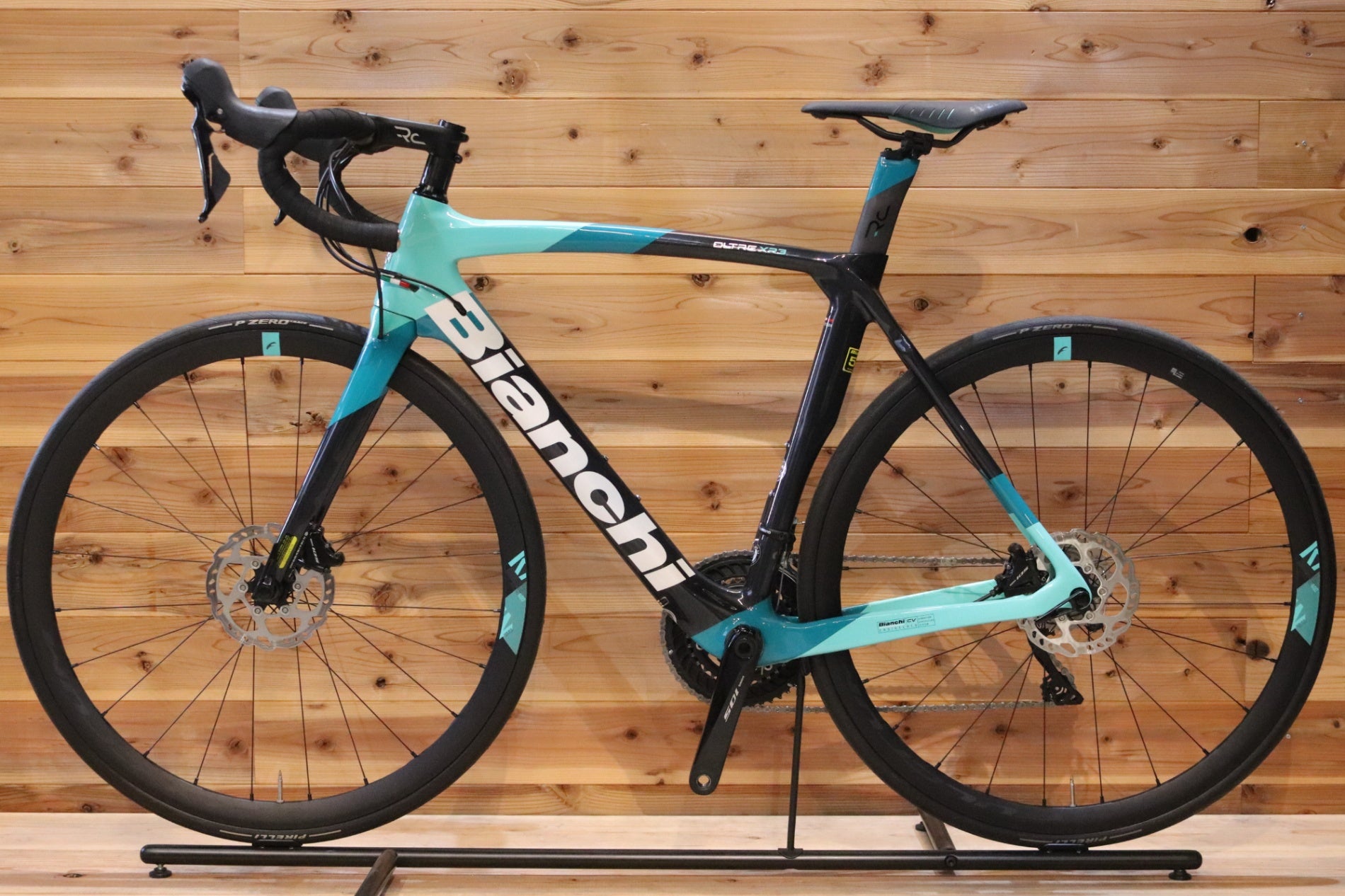 ビアンキ BIANCHI オルトレ OLTRE XR3 DISC 2022モデル 55サイズ