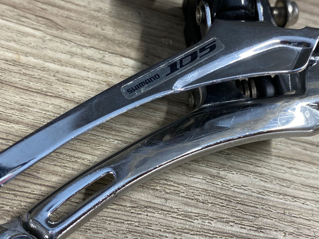KQ619 シマノ SHIMANO 105 FD-5700 フロントディレイラー 直付 ※座金欠品