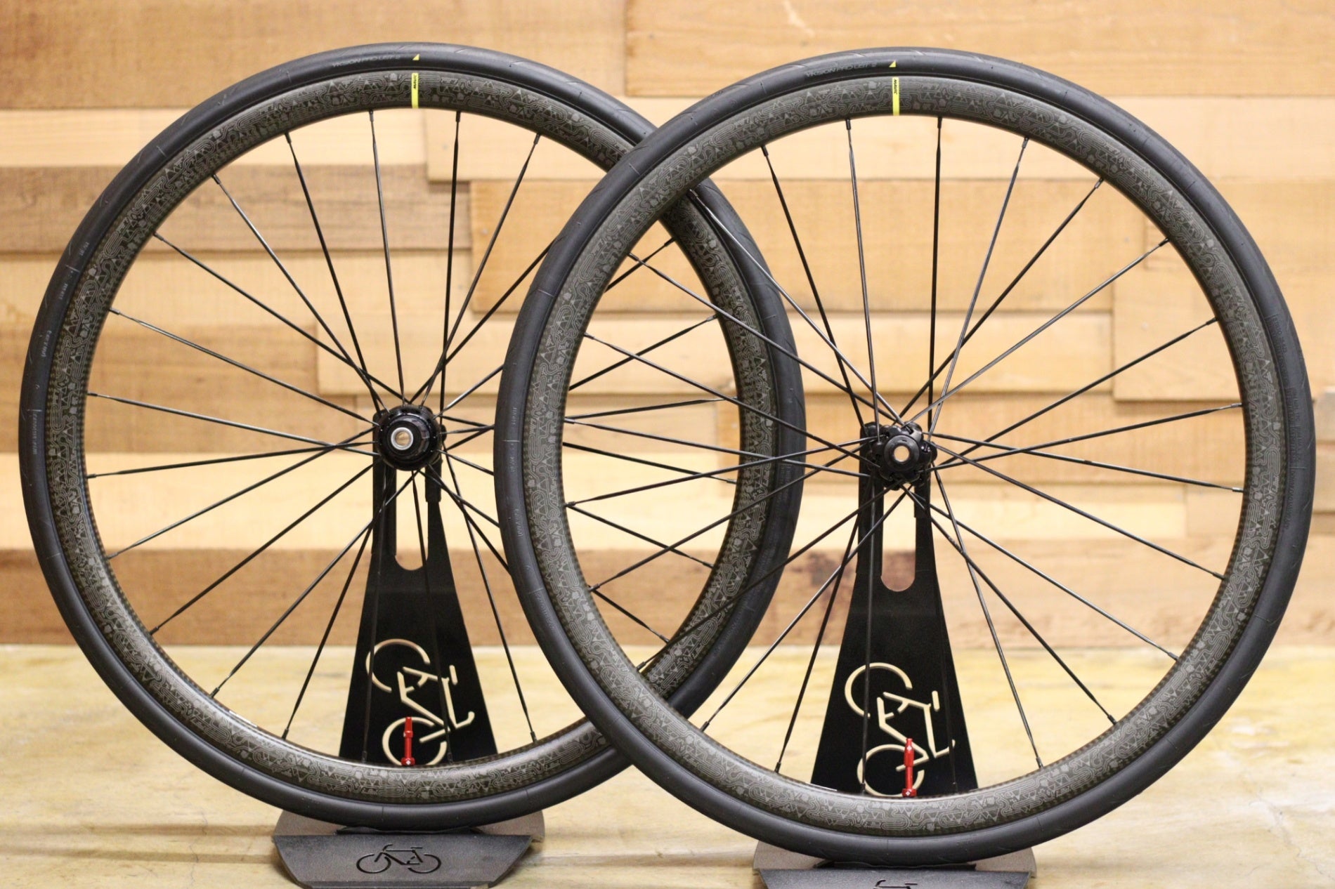 マヴィック MAVIC キシリウム KSYRIUM PRO CARBON SL UST DISC TDF