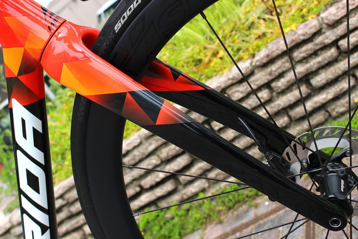 メリダ MERIDA スクルトゥーラチーム SCULTURA TEAM 2023 44サイズ アルテグラ R8170 DI2 12S カーボン ロードバイク 【名古屋店】