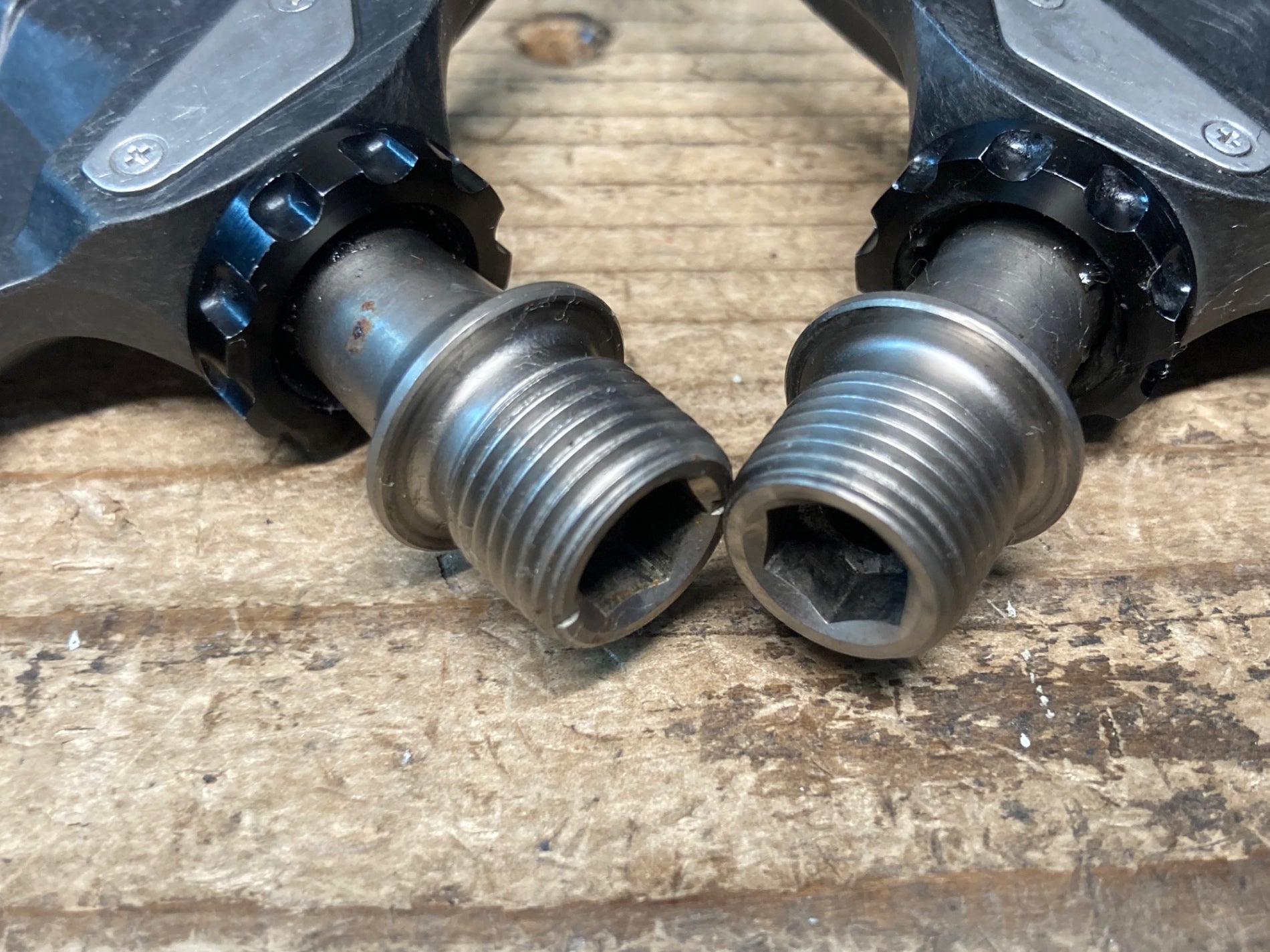 JD235 シマノ SHIMANO 105 PD-R7000 ビンディングペダル SPD-SL – BICI