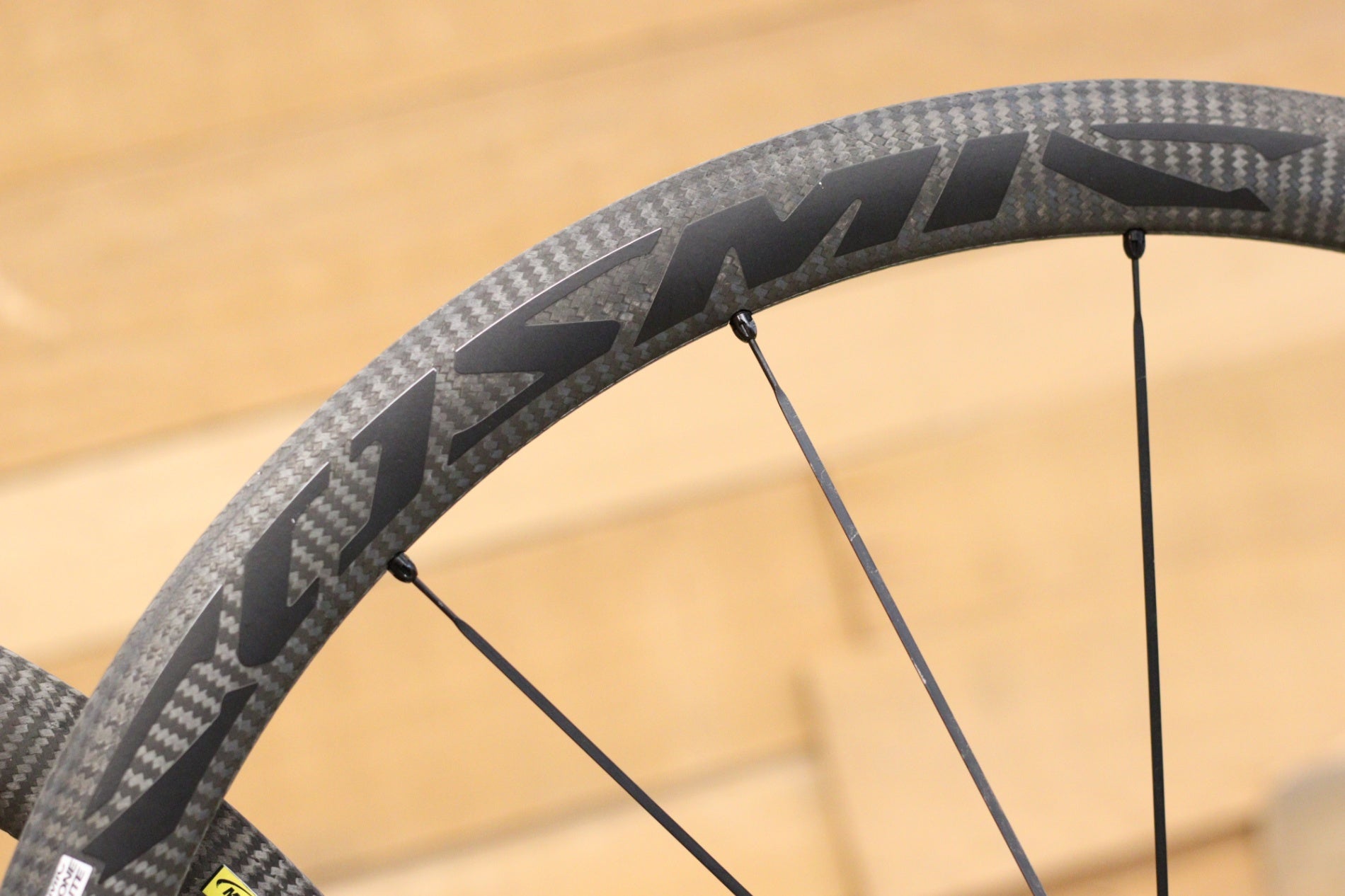 MAVIC マビック　COSMIC 40 クリンチャー コスミックカーボン MAVIC マヴィック コスミックカーボン40クリンチャー