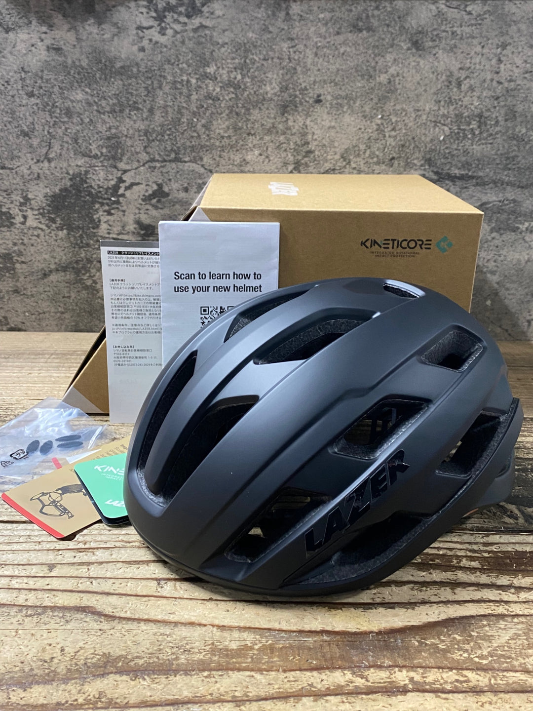 KI034 レーザー LAZER ストラーダ STRADA KinetiCore CE AF ヘルメット 黒 55-59cm M 2024年7月製造
