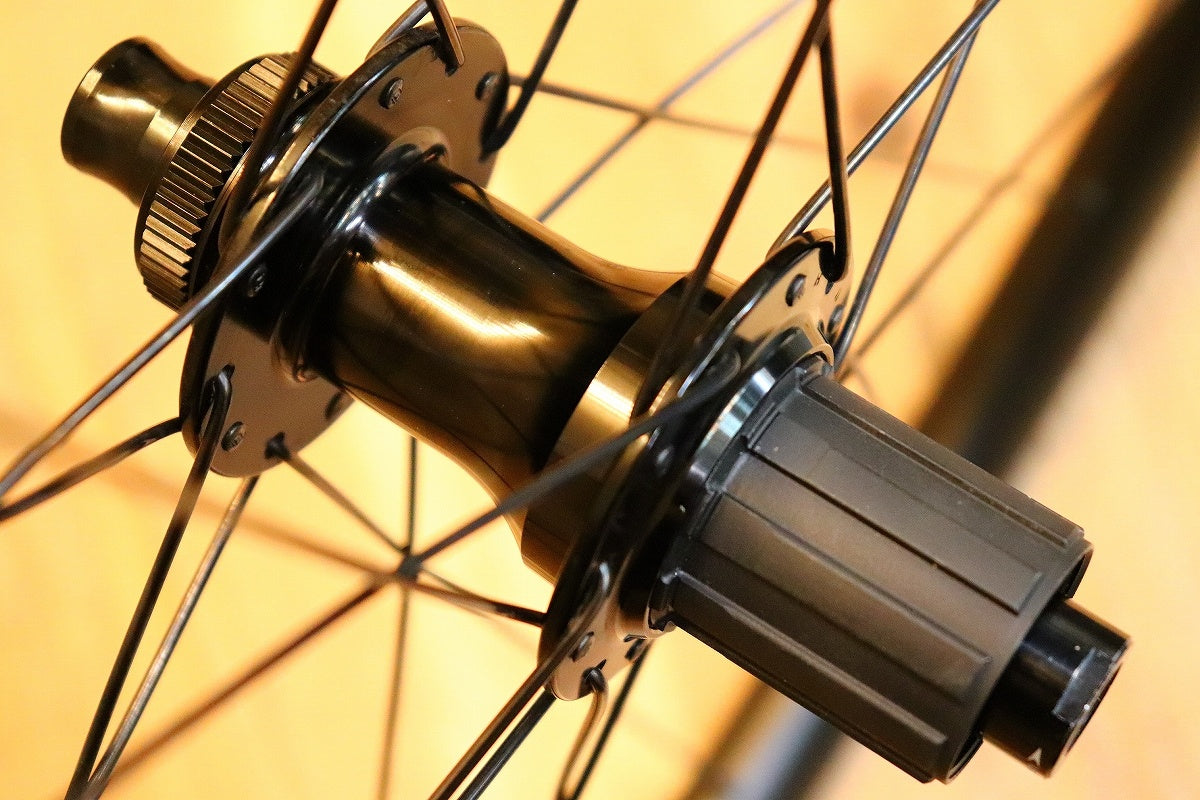 DT SWISS G540 DB アルミ チューブレスレディ ホイールセット シマノ