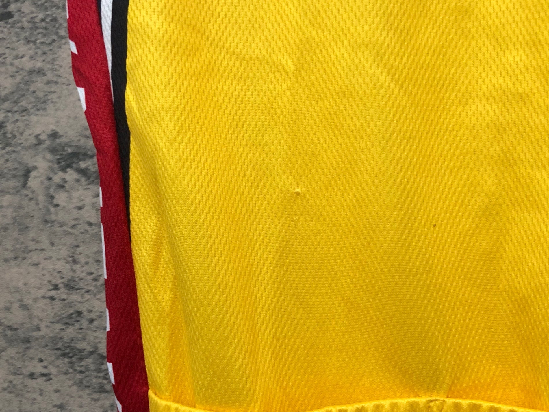 サイクルジャージ 黒 赤 黄 ストライプ 楽天市場】黒（サイクリングジャージ｜メンズウェア）：ウェア