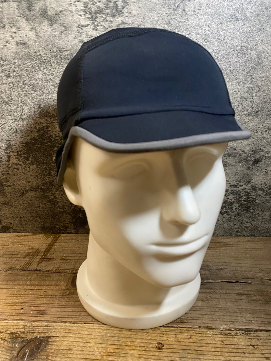 KG520 ラファ Rapha PRO TEAM WINTER HAT サイクルキャップ 黒 S-M 裏起毛
