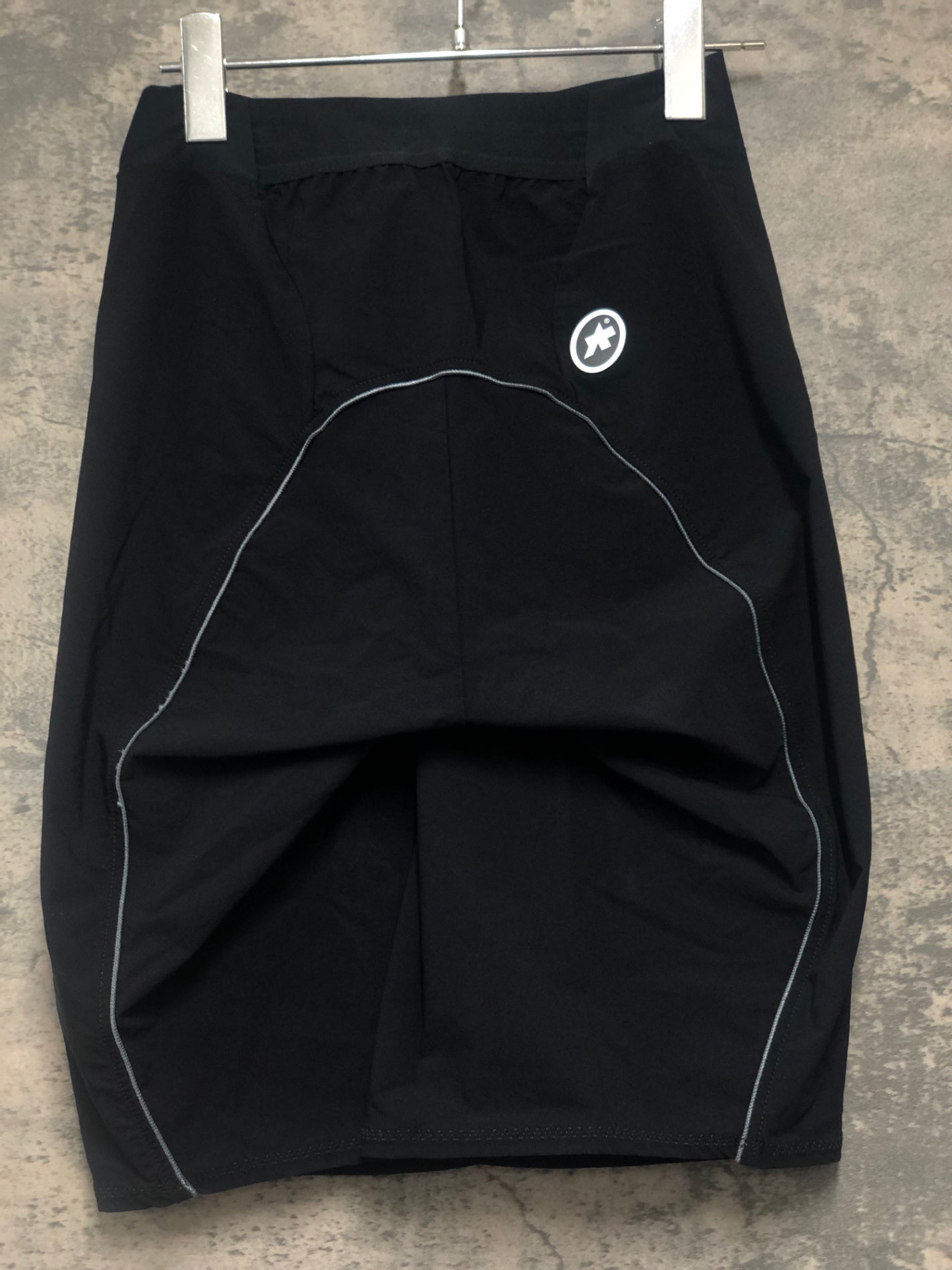 【極美品】ASSOS アソス　トレイルカーゴショーツSサイズ JC653 アソス ASSOS OFFROAD TRAIL HALF SHORTS CARGO カーゴ サイクル