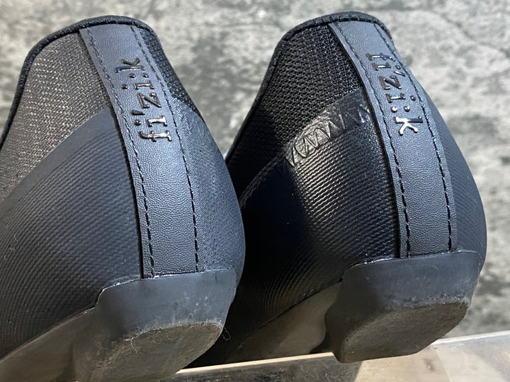 KE092 フィジーク fizik TEMPO OVERCURVE R4 SHOES ビンディングシューズ 3穴 BOA 黒 EU39