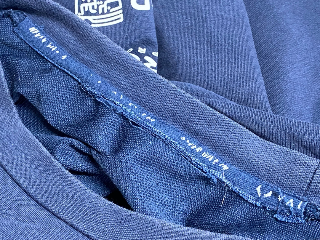 JV526 VALOUR 半袖 Tシャツ 濃紺 サイズ不明 BAHRAIN VICTORIOUS