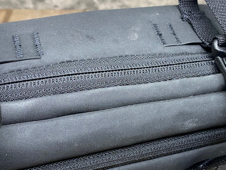 JK702 ラファ Rapha BAR BAG ハンドルバッグ 黒
