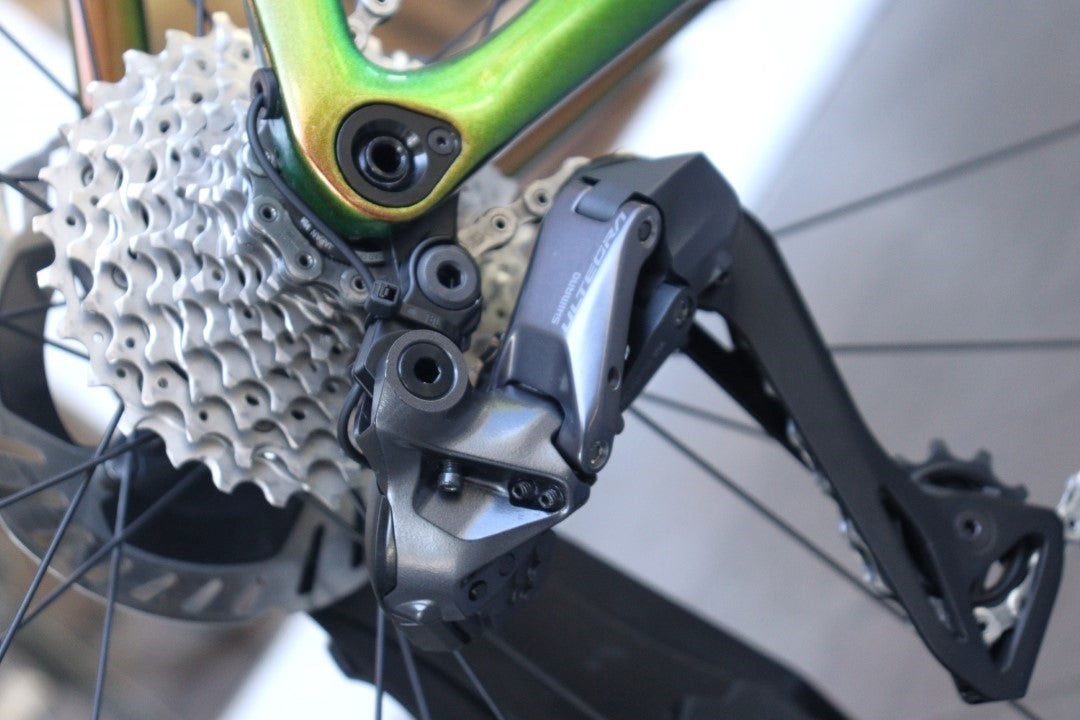 エルヴス ELVES ファラス プロ FALATH PRO DISC 2022モデル 46 シマノ アルテグラ R8150 MIX 12S カーボン ロードバイク 【横浜店】