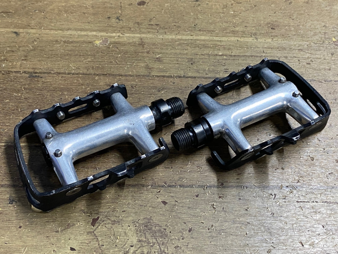 KO085 シマノ SHIMANO デオーレ DEORE XT PD-M735 フラットペダル
