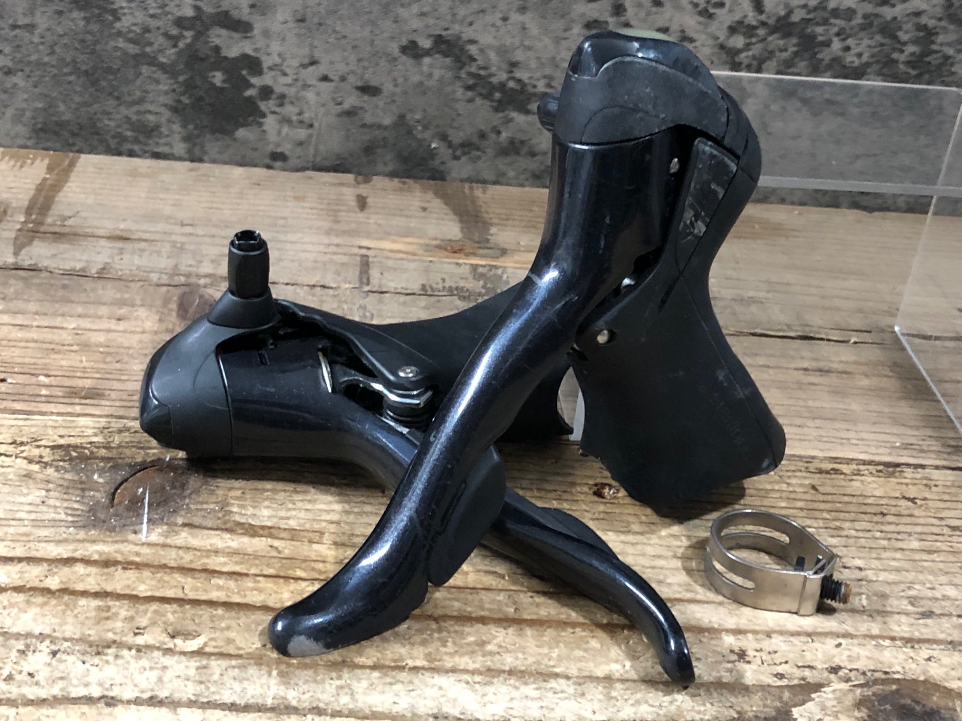 KI893 シマノ SHIMANO ソラ SORA ST-3500 STIレバー セット 2x9s