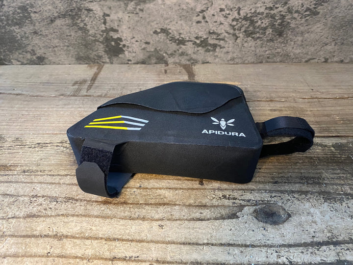 JP375 アピュドラ APIDURA レーシング トップチューブバッグ