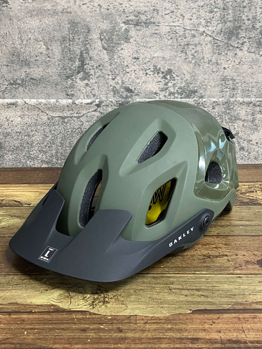 JX993 オークリー OAKLEY DRT5 BOA Mips ヘルメット 緑 L 56-60cm 2021/12製造 未使用