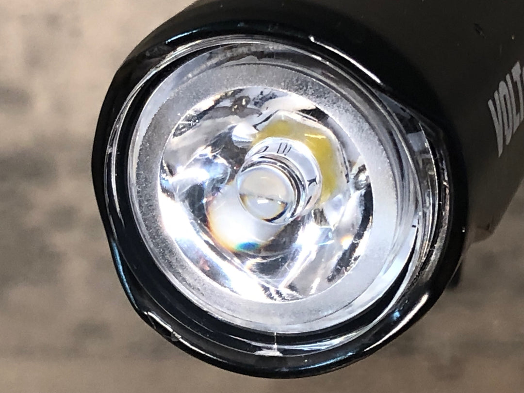 JA901 キャットアイ CATEYE VOLT 800 フロントライト 点灯確認済