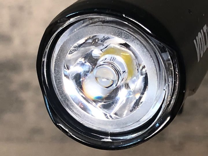 JA901 キャットアイ CATEYE VOLT 800 フロントライト 点灯確認済