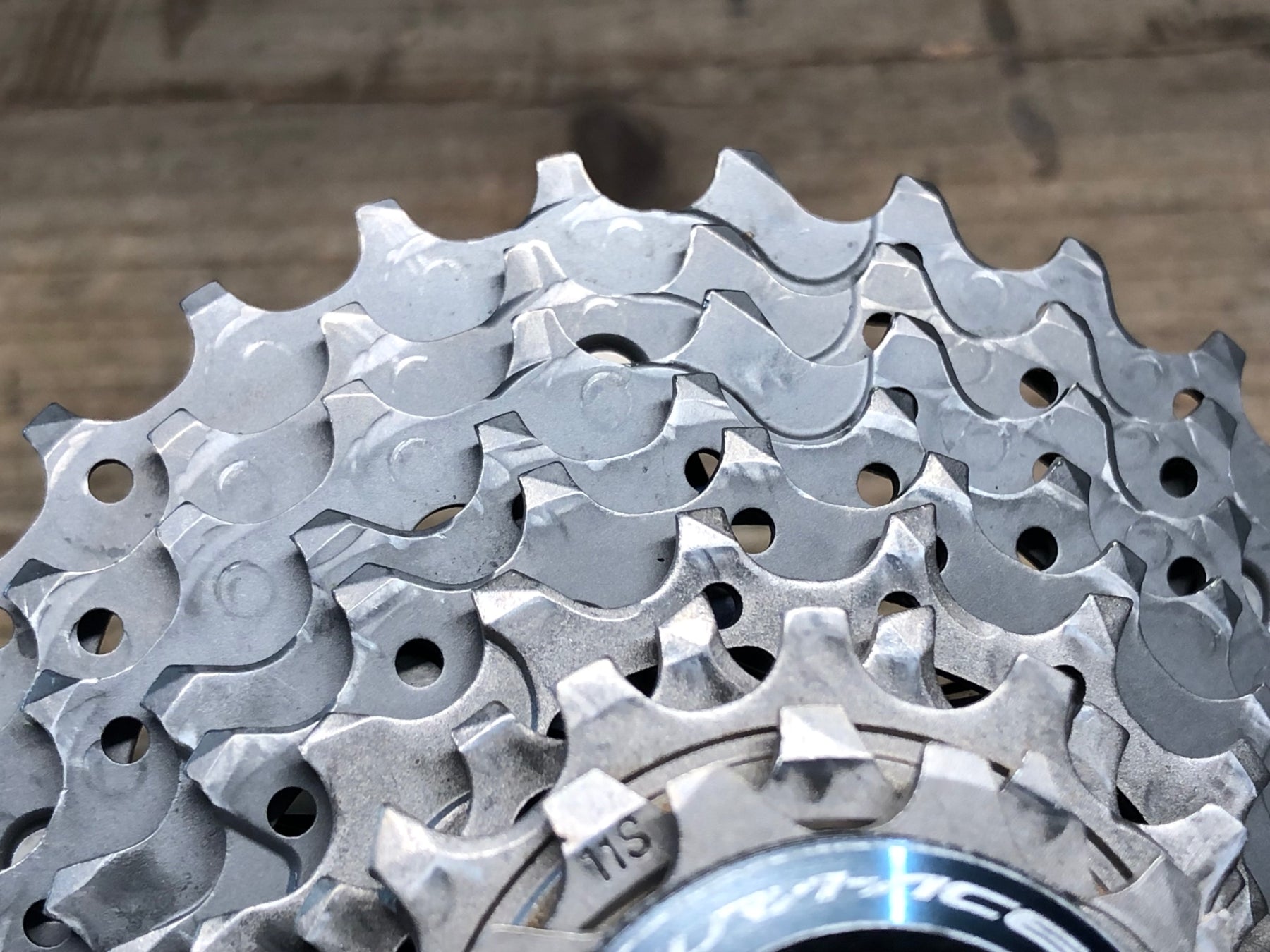 IZ326 シマノ SHIMANO デュラエース DURA-ACE CS-R9100 スプロケット