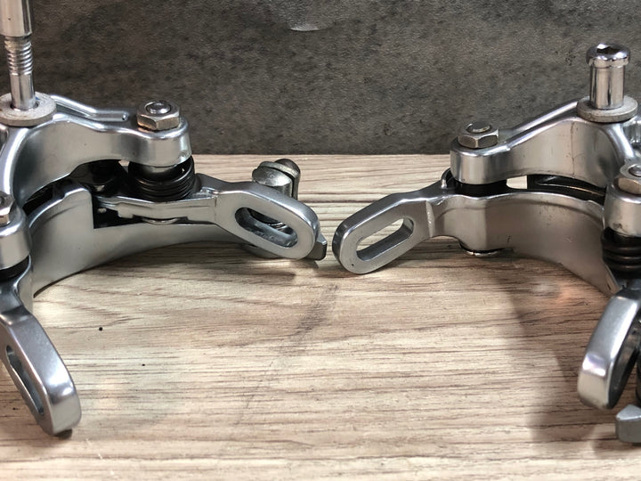 JC188 シマノ SHIMANO 105 BR-5800 キャリパーブレーキ 前後セット シルバー ※シューホルダー欠品