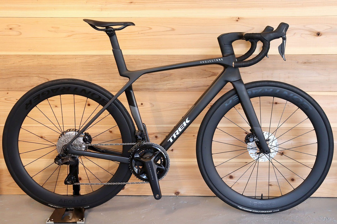 トレック TREK マドン MADONE SLR Gen8 P1 2025 Mサイズ アルテグラ Di2 R8170 12S カーボン ロードバイク 【千葉店】