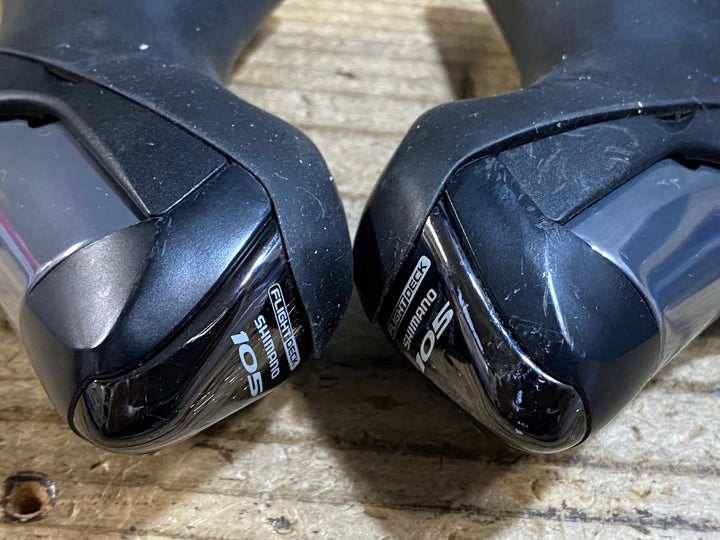 KB723 シマノ SHIMANO 105 ST-5600 STIレバー 左右セット ※右レバー変速不良のためジャンク