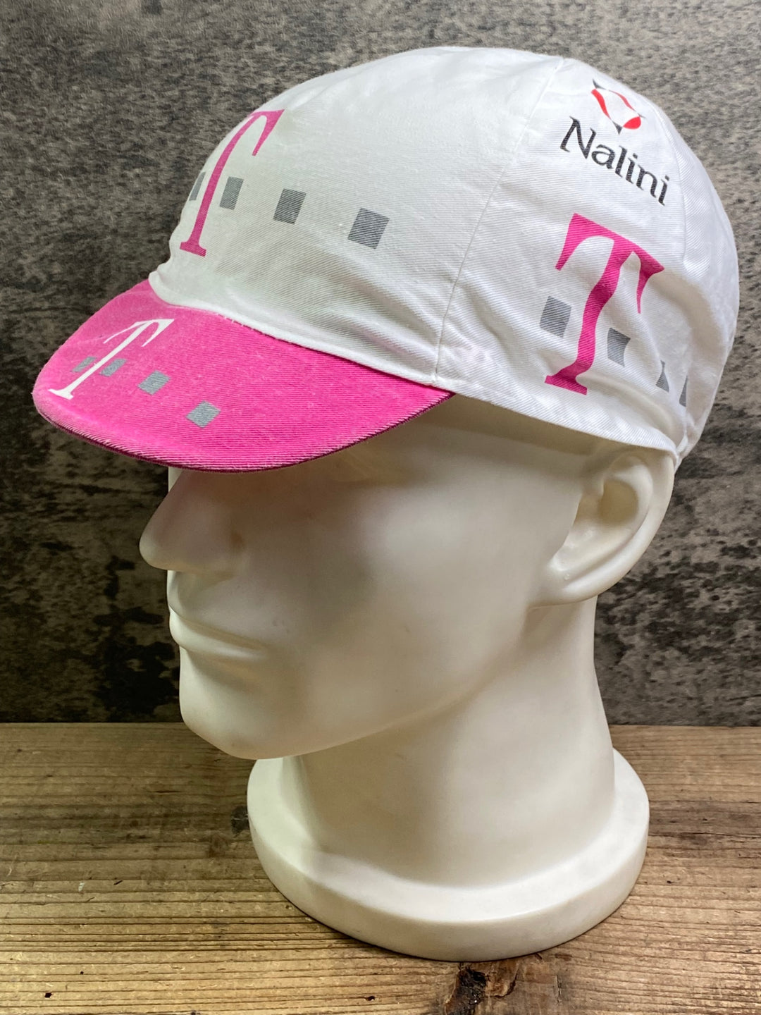 JJ280 ナリーニ Nalini Team Deutsche Telekom サイクルキャップ 白ピンク