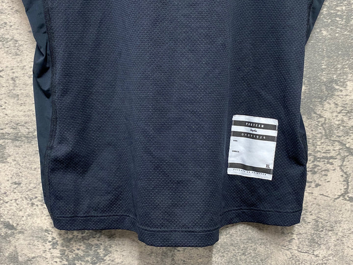KC673 ラファ Rapha PRO TEAM BASE LAYER SLEEVELESS ノースリーブ ベースレイヤー 黒 XL