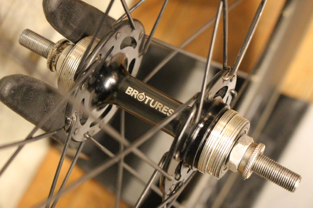 ブローチャーズ BROTURES SHRED 両切り ピスト カーボン ホイールセット 700C ナローリム 【福岡店】