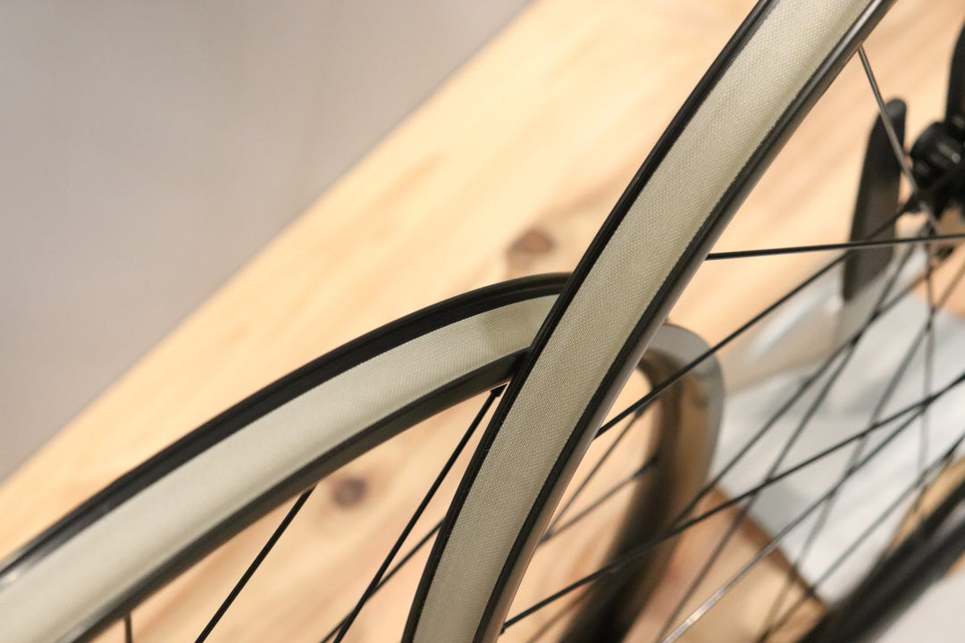 ボントレガー BONTRAGER パラダイム PARADIGM SL DISC アルミ チューブレスレディ ホイールセット シマノ11S/12S 【仙台店】