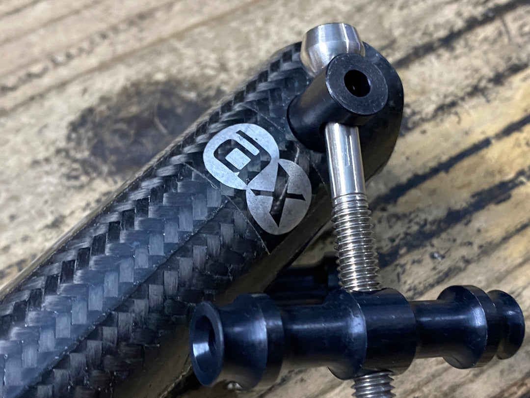 KI413 AX Lightness EUROPA Basic カーボンシートポスト 195mm Φ27.2