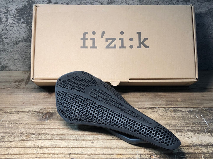 JN707 フィジーク fizik VENTO ARGO 00 ADAPTIVE サドル 140mm カーボンレール
