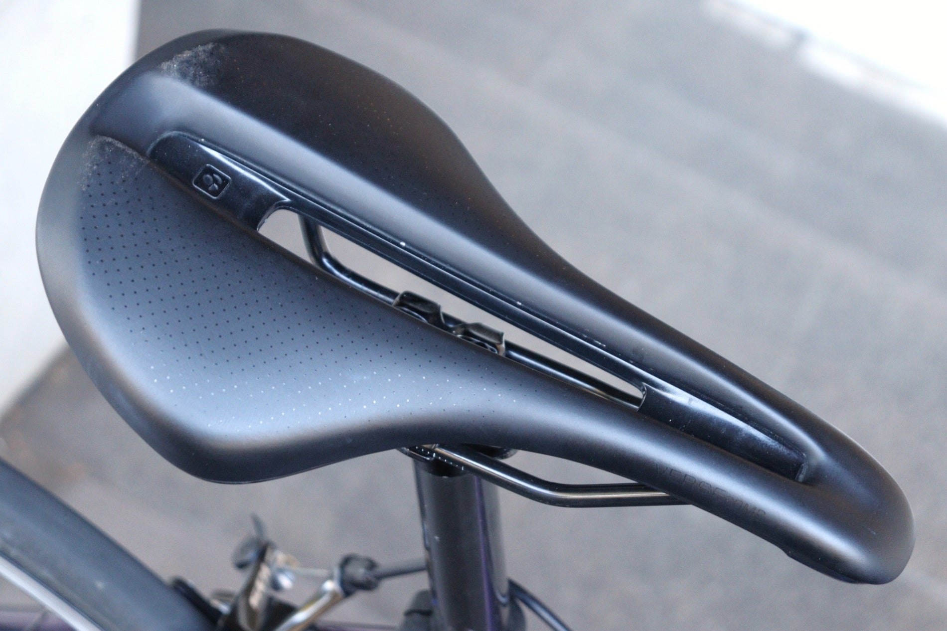 トレック TREK エモンダ EMONDA ALR5 2019モデル 54サイズ シマノ 105