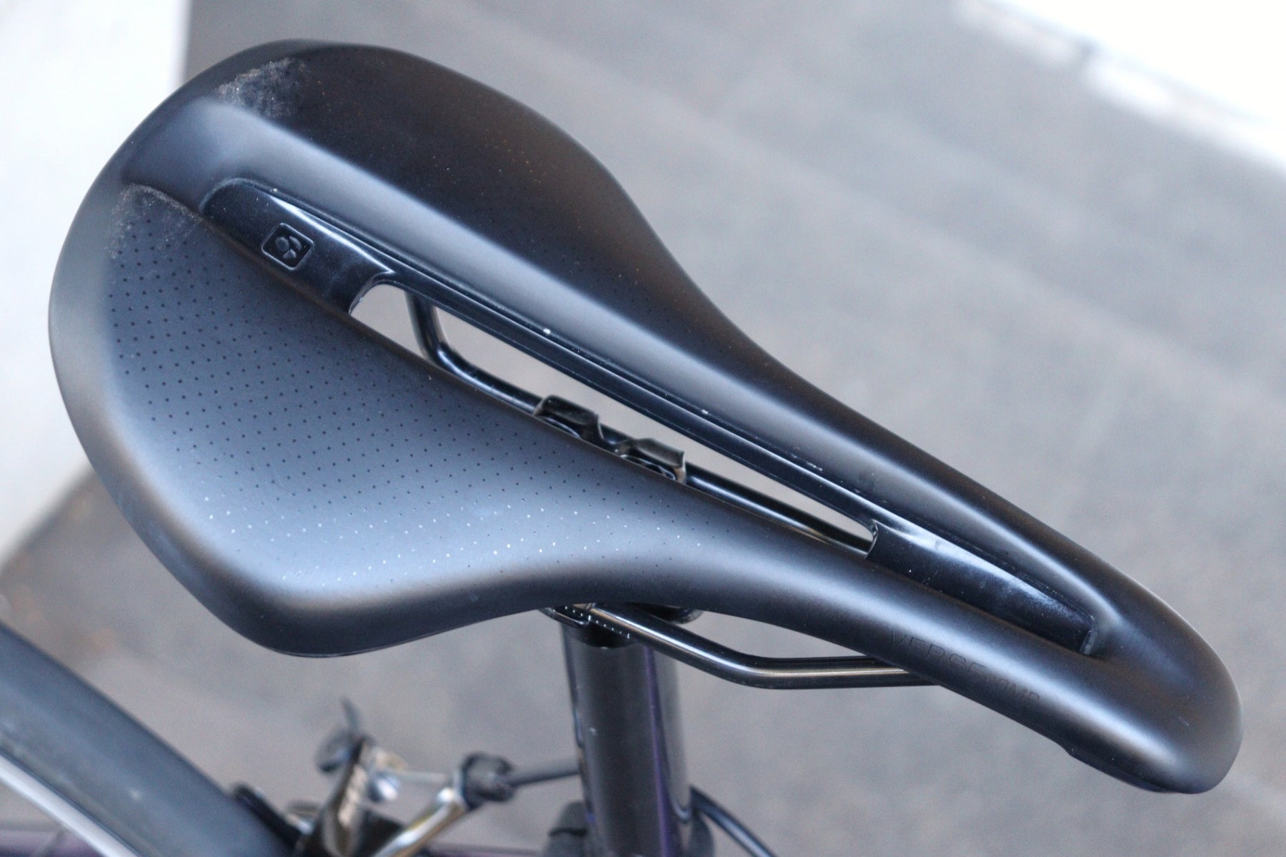 トレック TREK エモンダ EMONDA ALR5 2019モデル 54サイズ シマノ 105