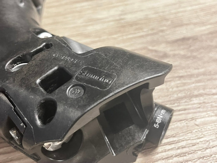 JL066 シマノ SHIMANO アルテグラ ULTEGRA ST-R8020 STIレバー 左のみ ※レバー固定付近クラックのためジャンク