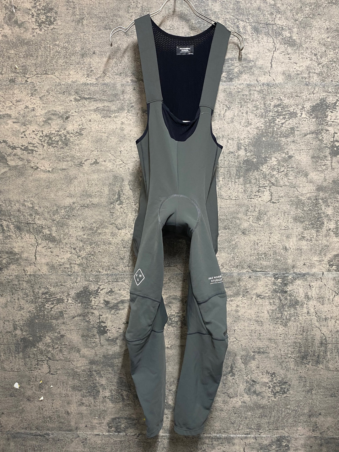 KA565 パスノーマルスタジオ PAS NORMAL STUDIOS PAS DEEP WINTER LONG BIB ビブショーツ ダークグレー L 裏起毛
