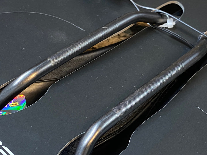 JU275 サンマルコ san marco MANTRA RACiNG サドル 黒黄 NARROW XSiLiTE レール