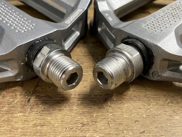 KP084 シマノ SHIMANO PD-EF202 フラットペダル シルバー