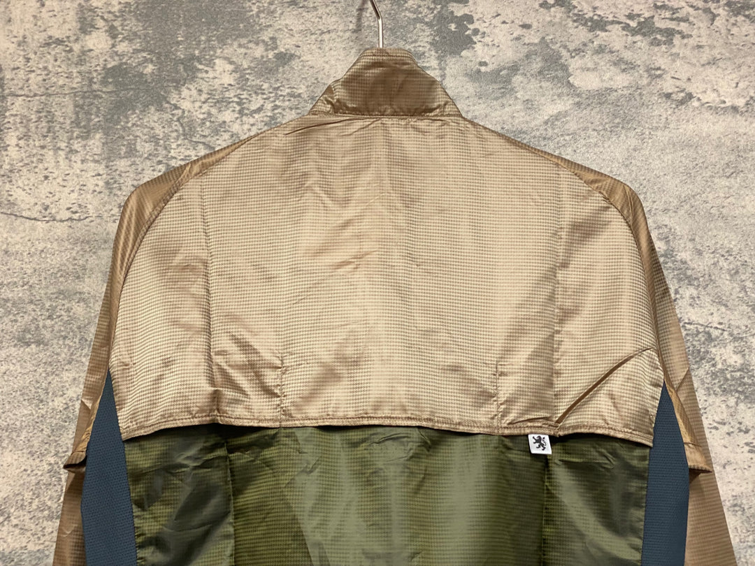 JO537 カペルミュール KAPELMUUR 長袖 ウィンドブレーカー 茶 S 未使用
