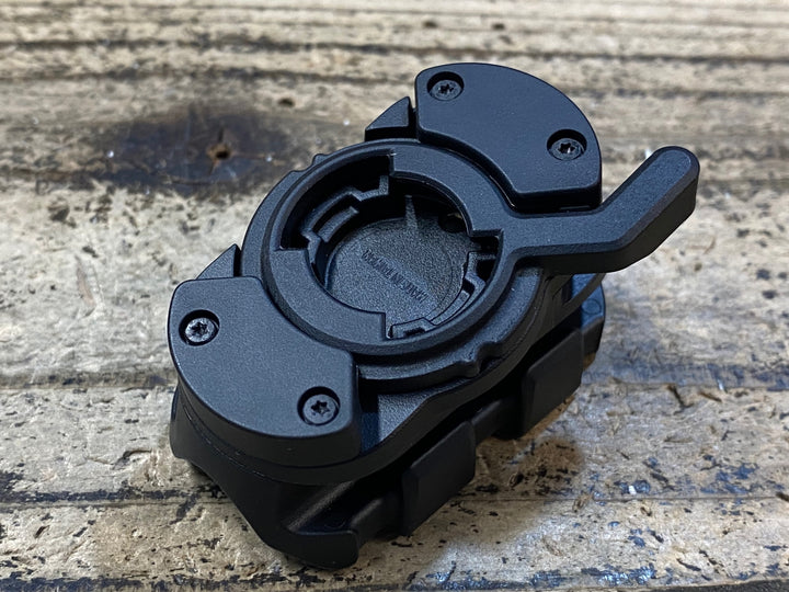 IR685 ガーミン GARMIN SEAT POST MOUNT マウント